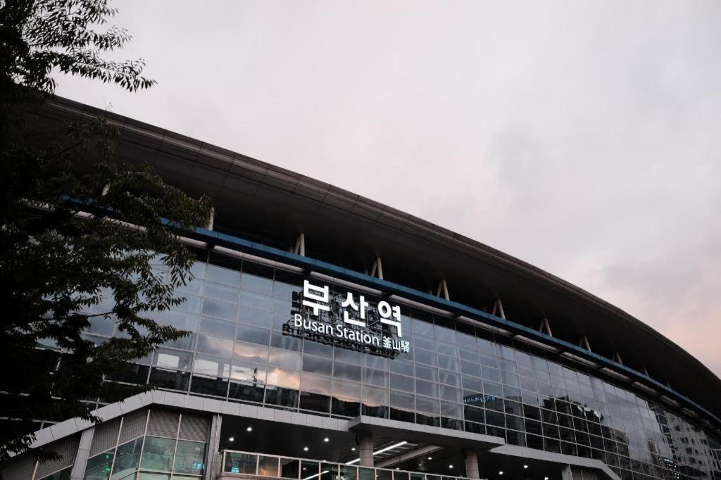 Mirabell Busan