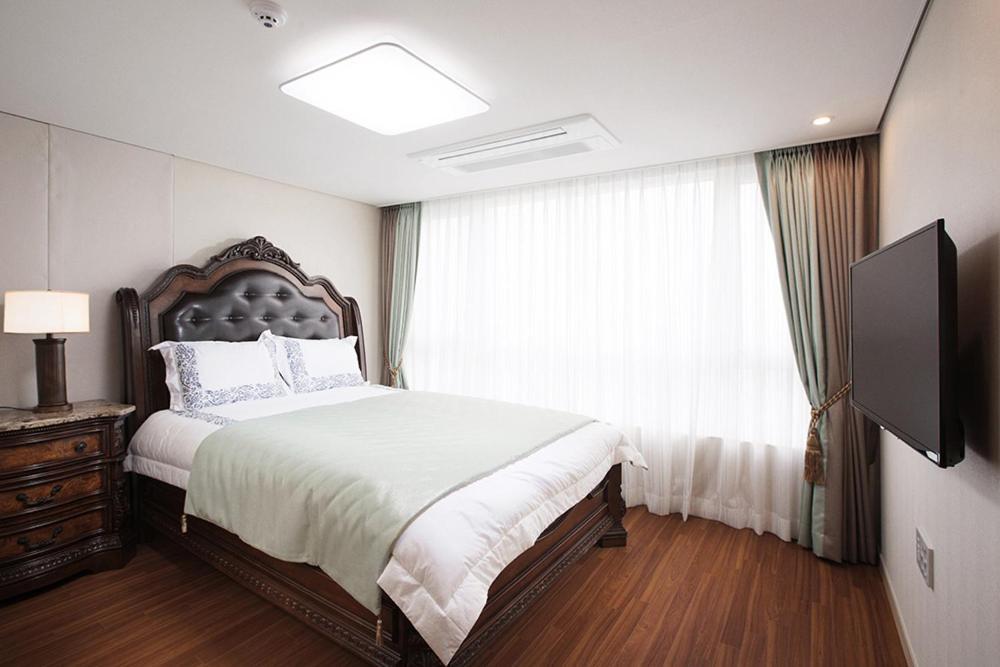 Crown Harbor Hotel Busan