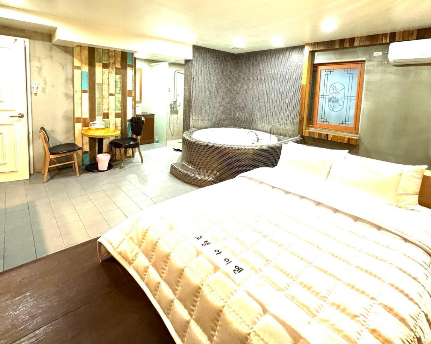 Yeonsan In Hotel Busan