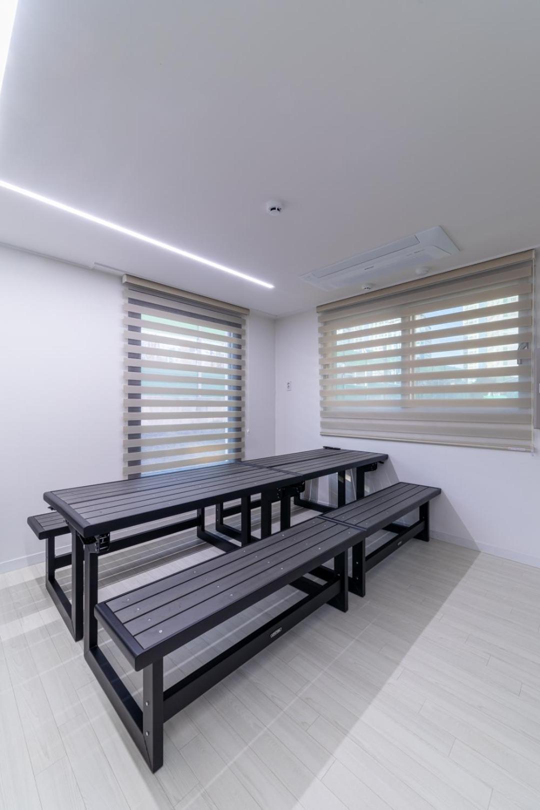 Apartment 4 And 3 Bathrooms Busan