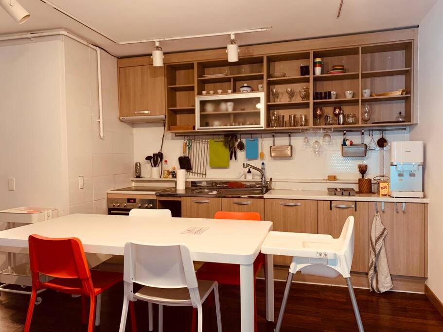 380 B1f Kids Big Jungle Gym Kotatsu 2room 2bath 90sqm * Busan