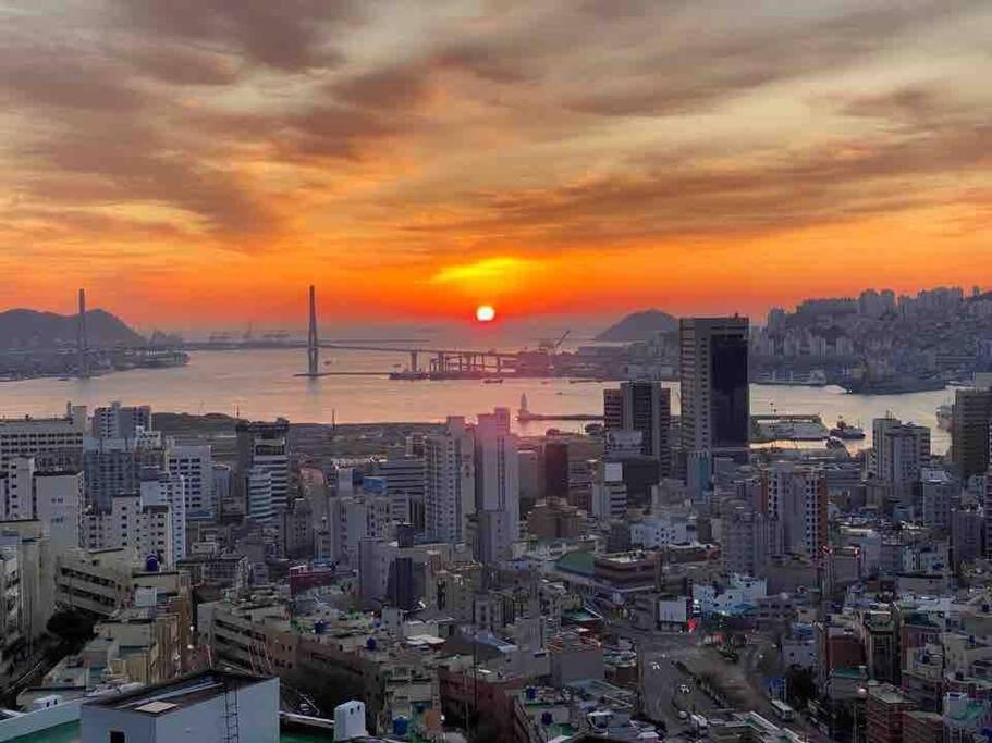 380 2f Oceanview Lovely Big Family House 6 People * Busan