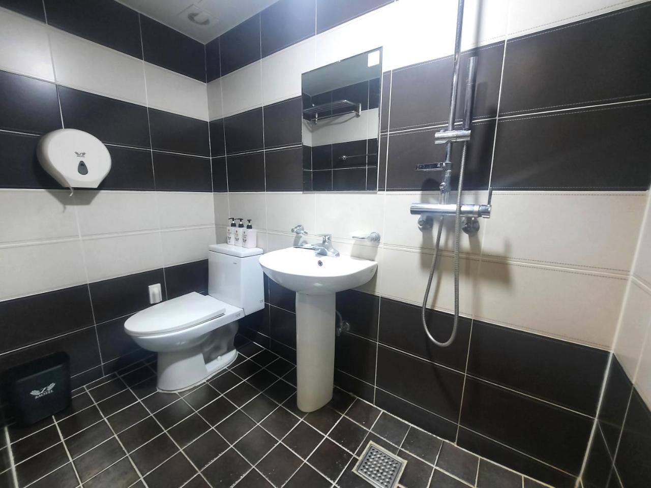 Z Daeyeon Motel