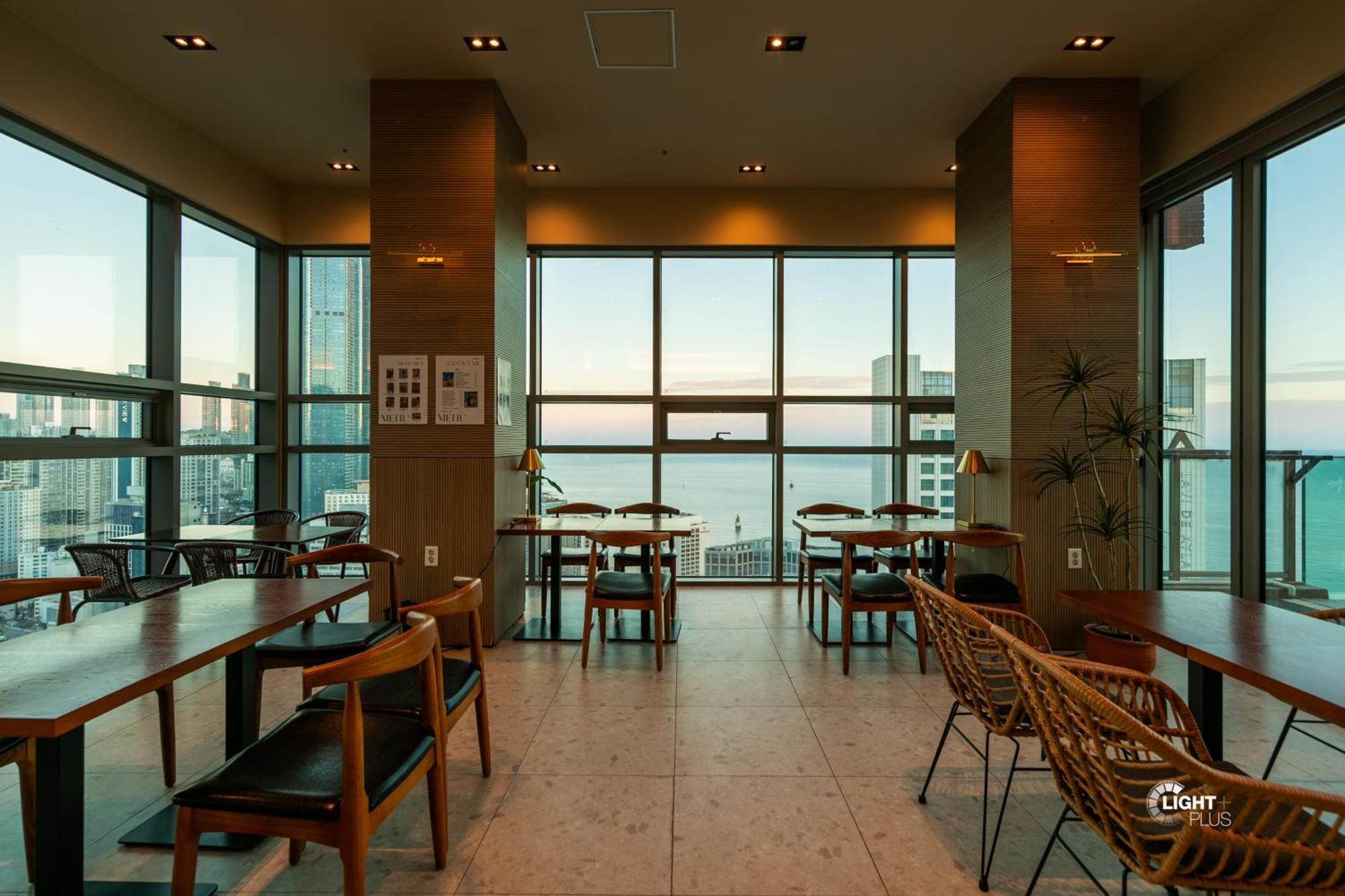 Hera Haeundae Premium Ocean View # Sea View Busan