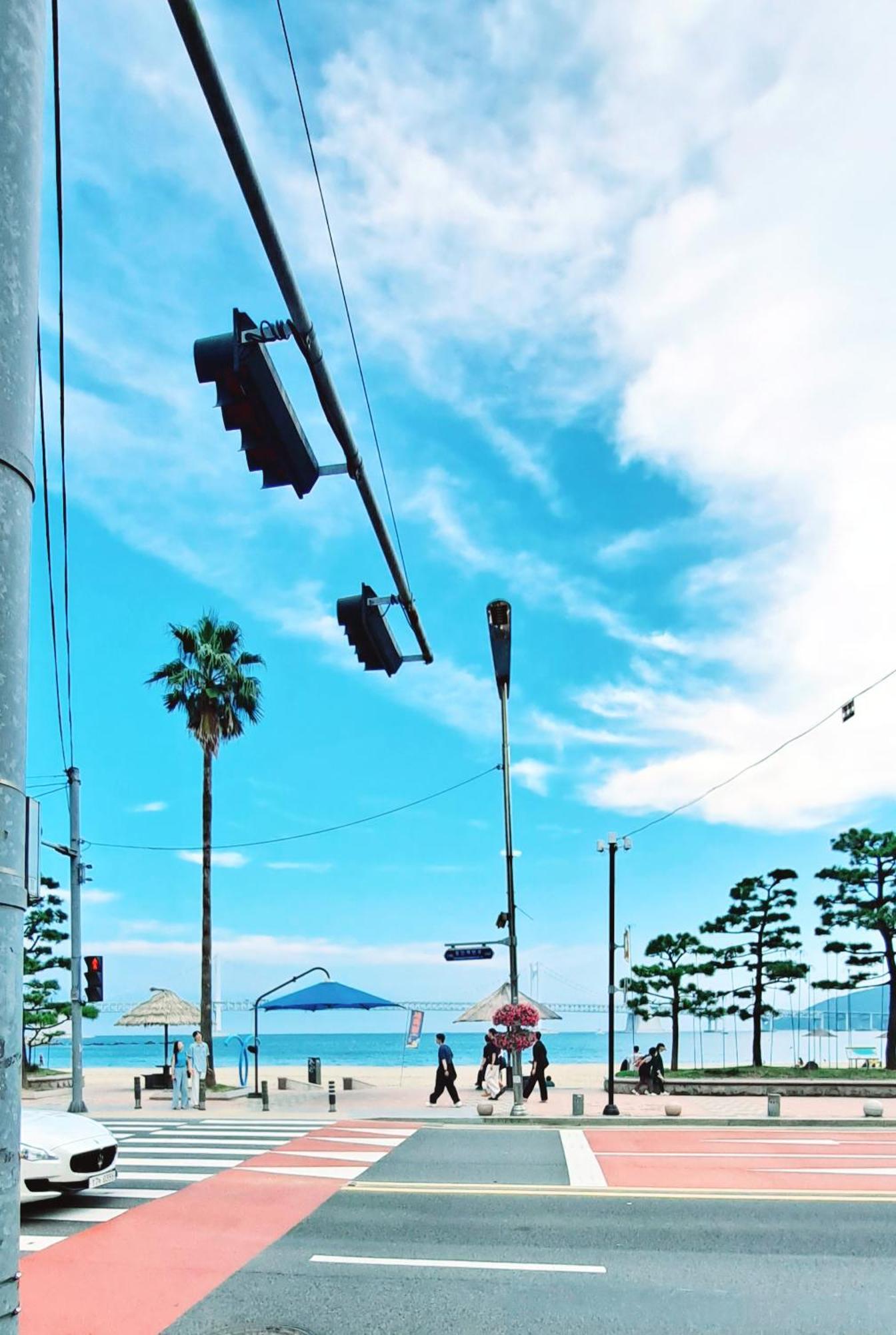 Gangali With View Of Gwangan Bridge Busan
