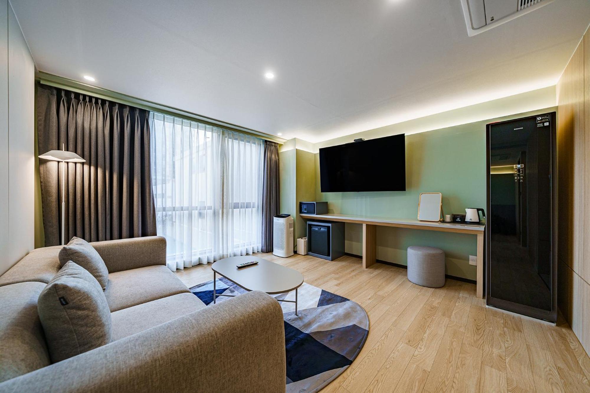 Hotel Hound Hadan