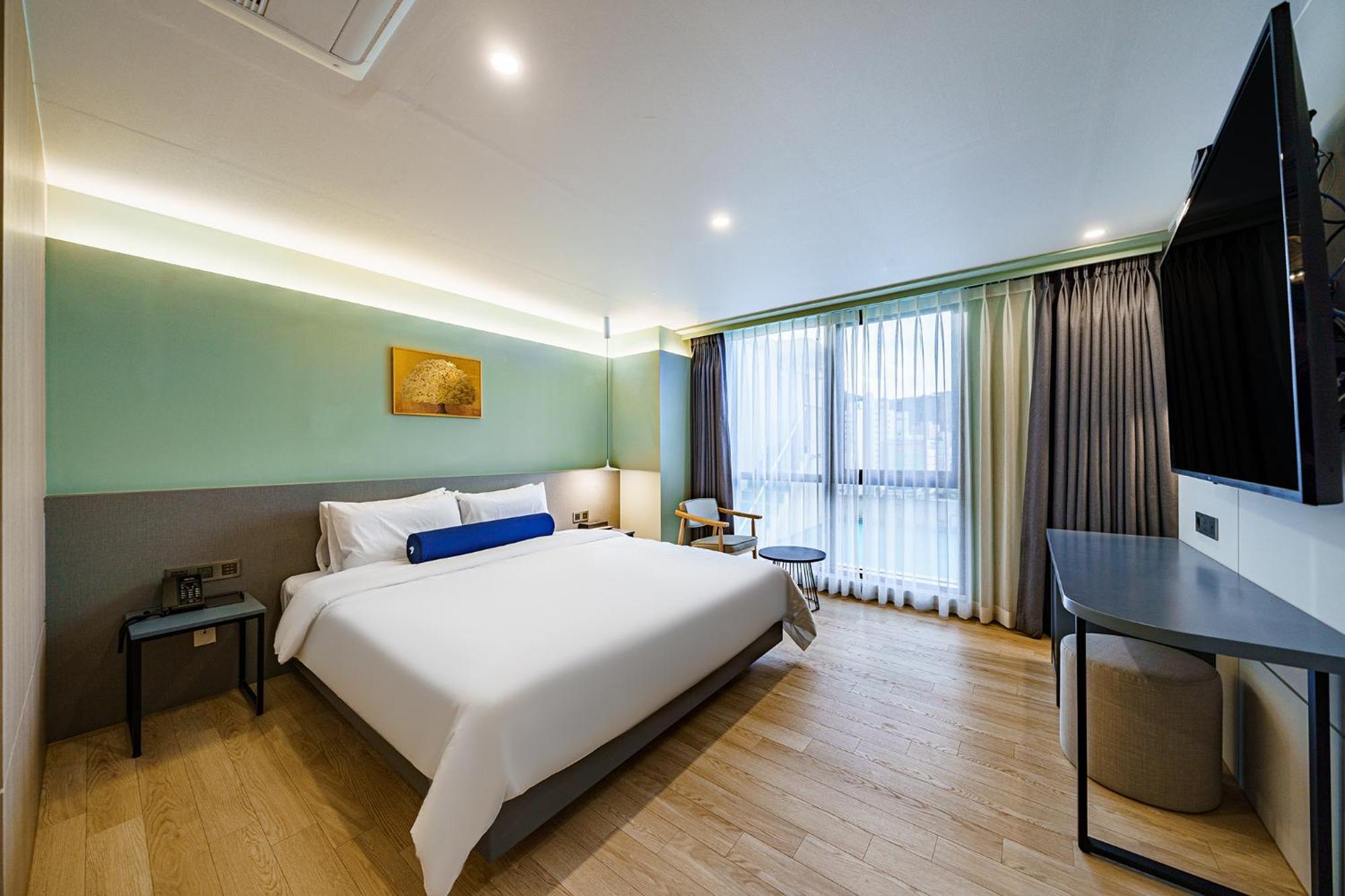 Hotel Hound Hadan *
