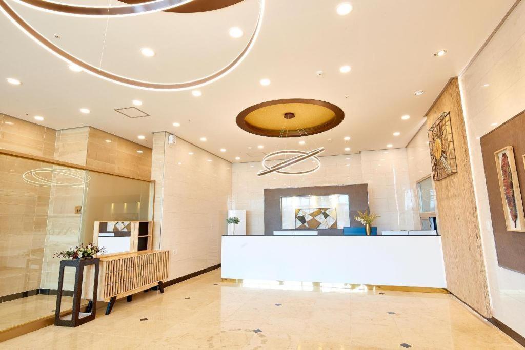 Hotel The Port 2*