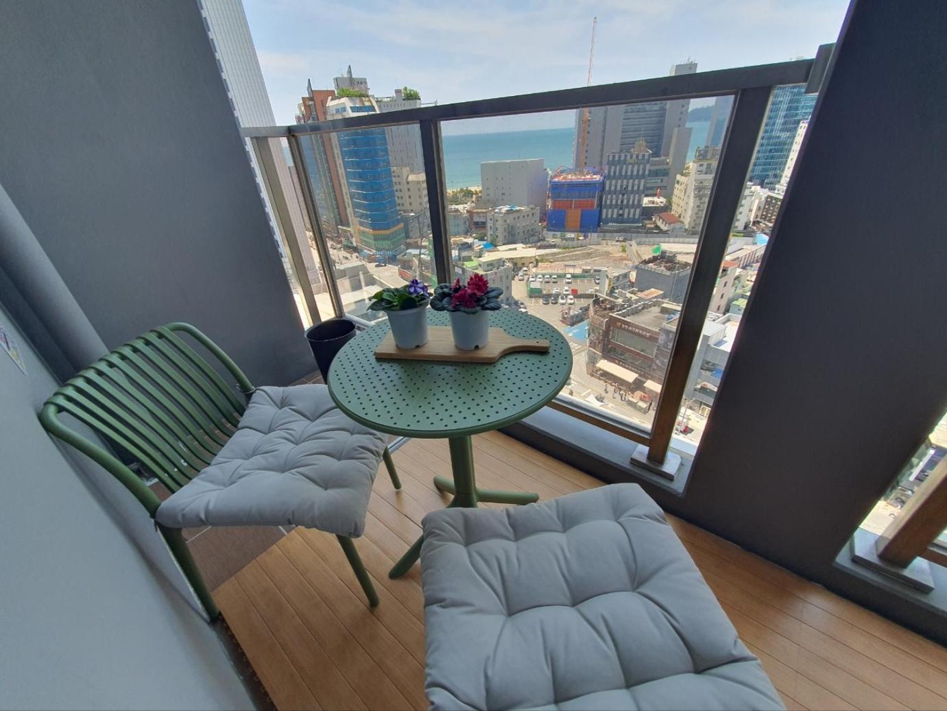 Apartment Haeundae Ocean Family