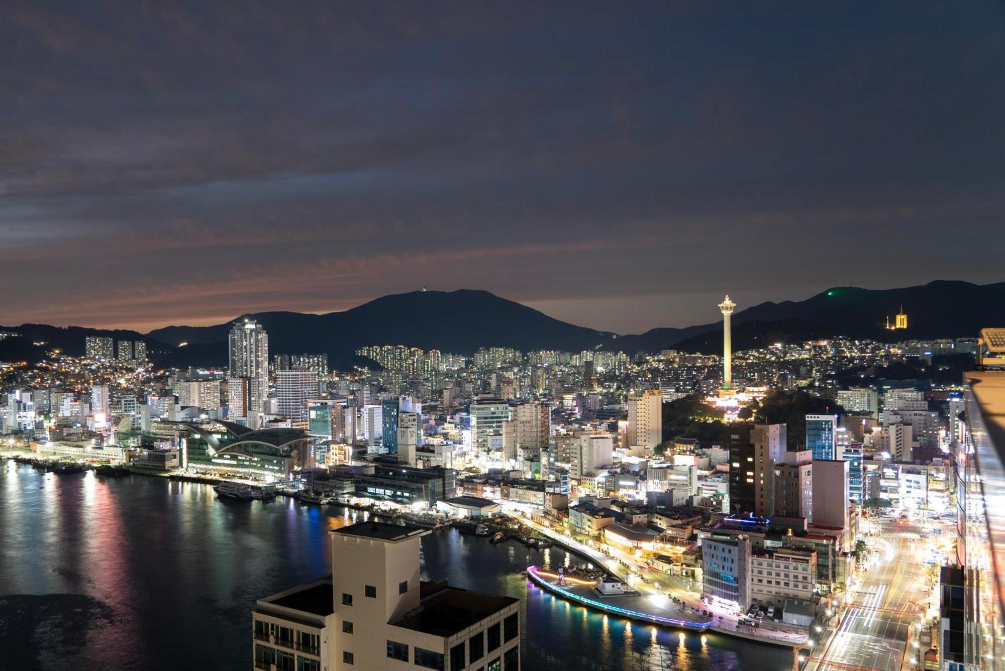 Northharbor Khách sạn