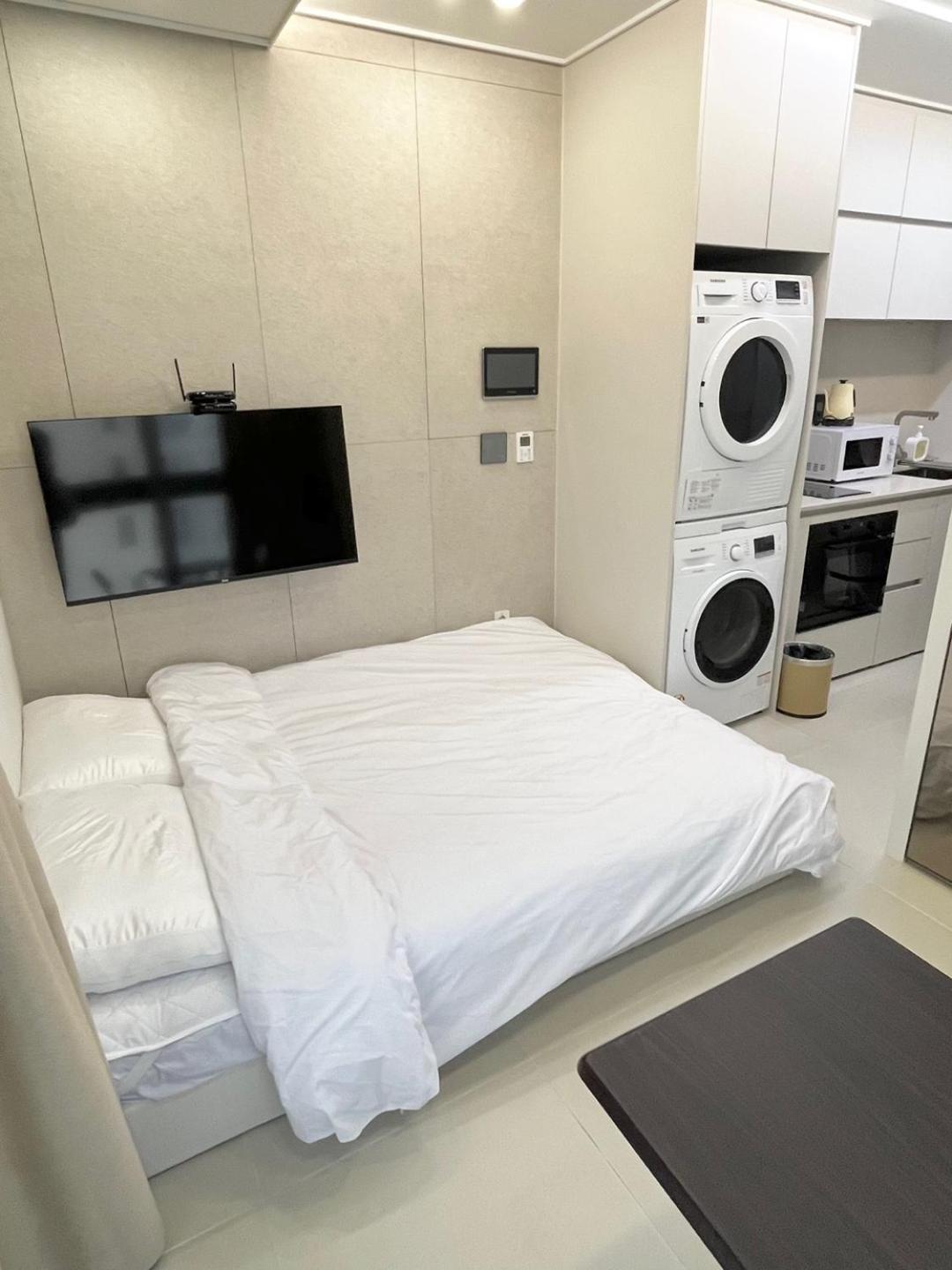 Seomyeon Apartment *