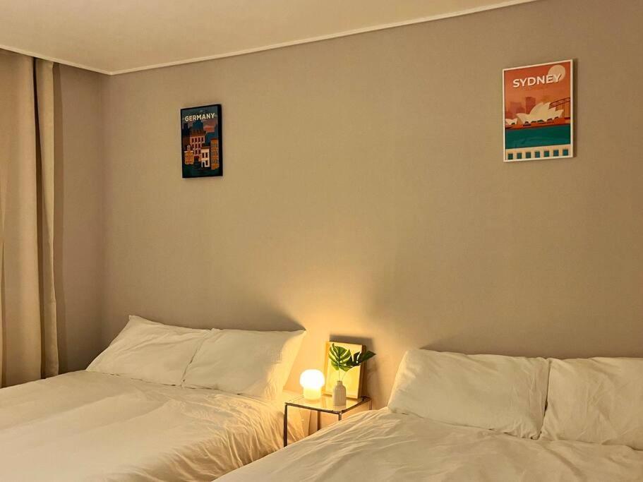 Cozy J *