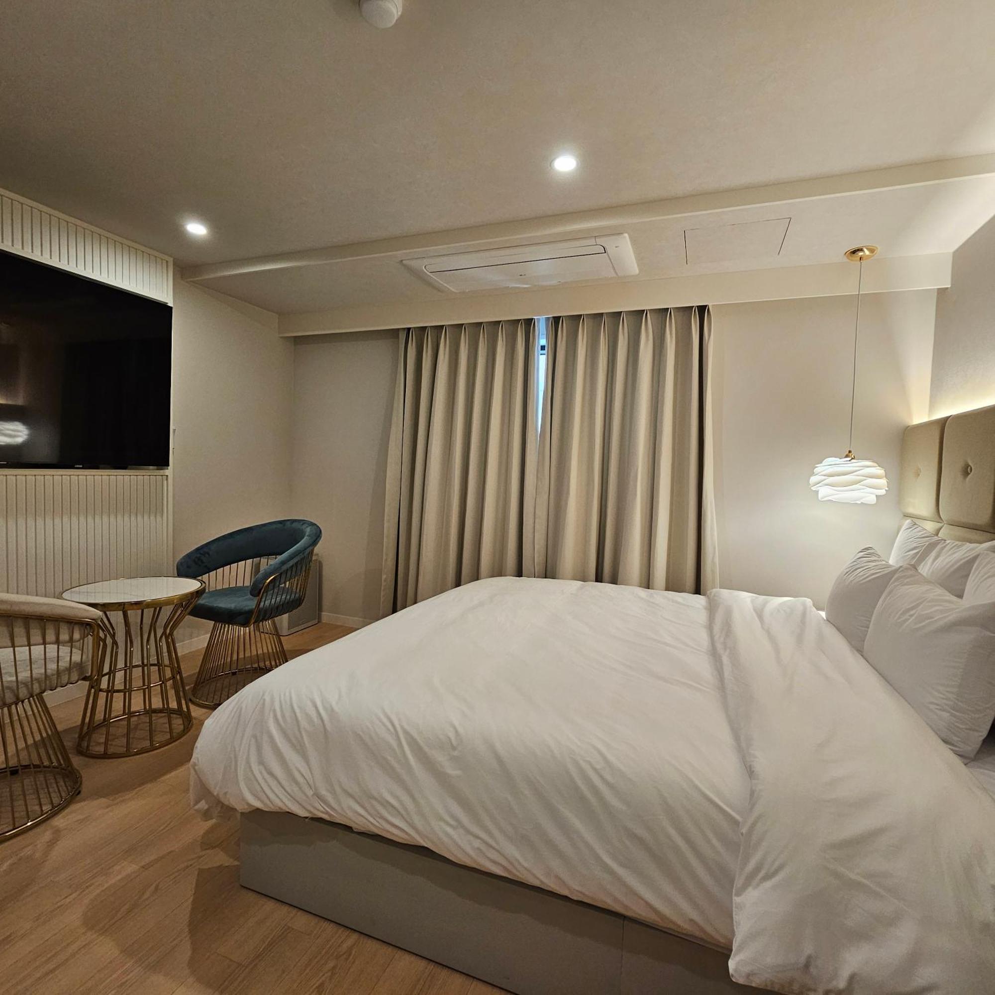 Denbasta Choeup Hotel