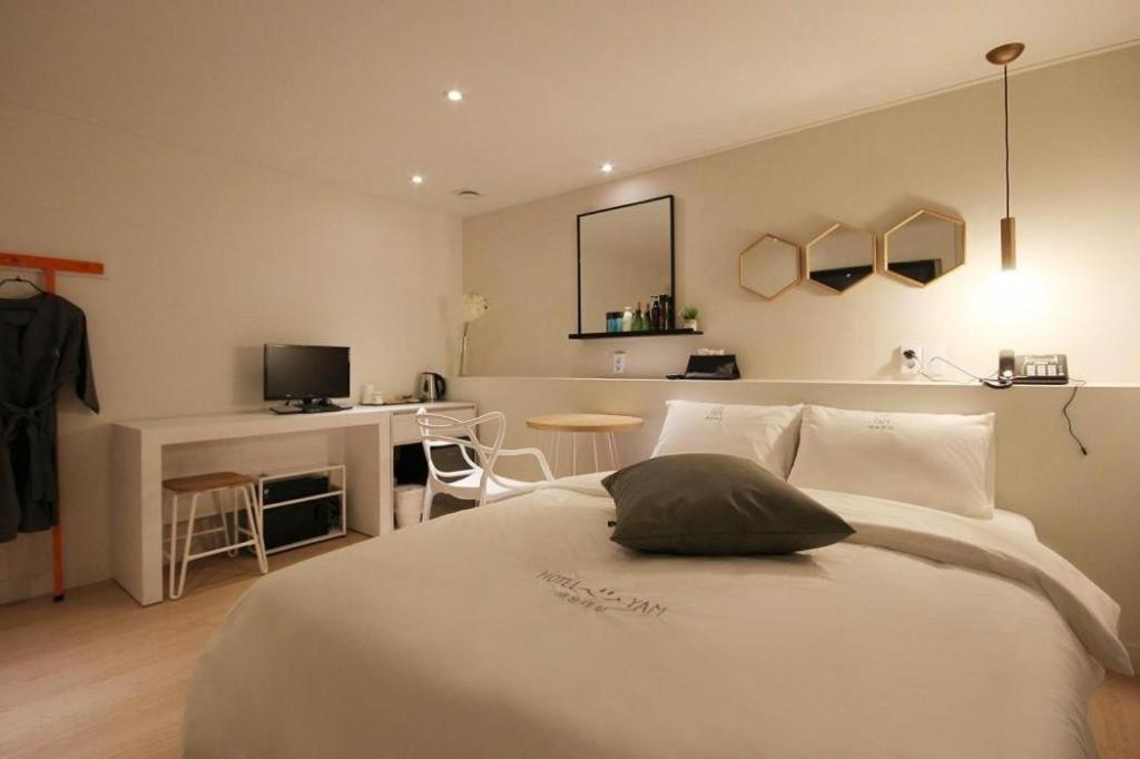 Hotel Yam