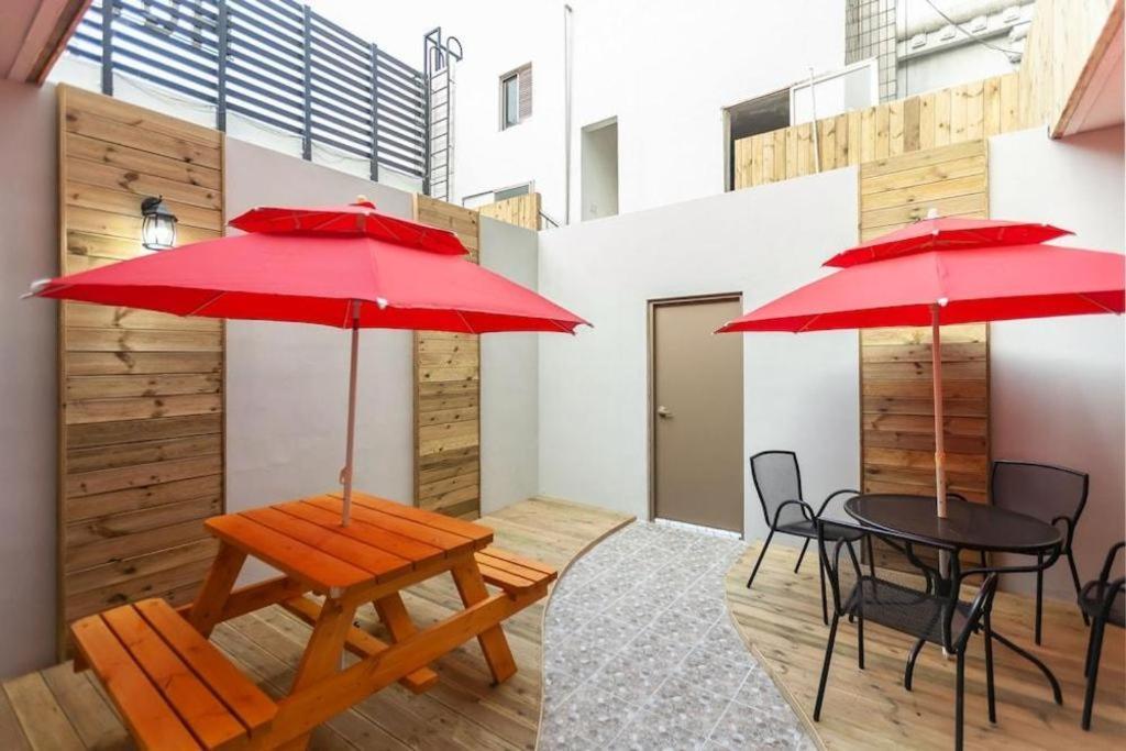 Yam Hotel