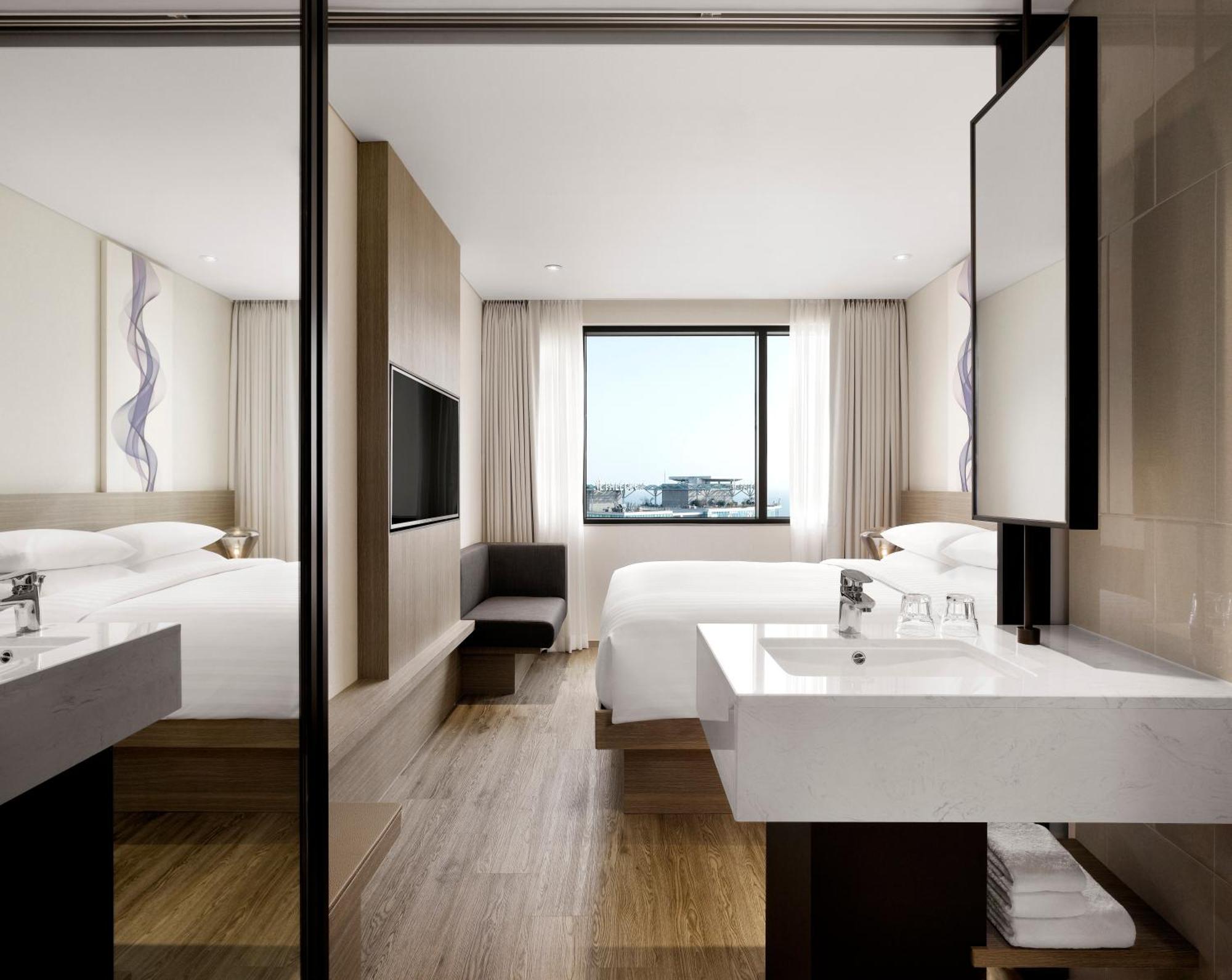 Hotel Fairfield By Marriott Busan