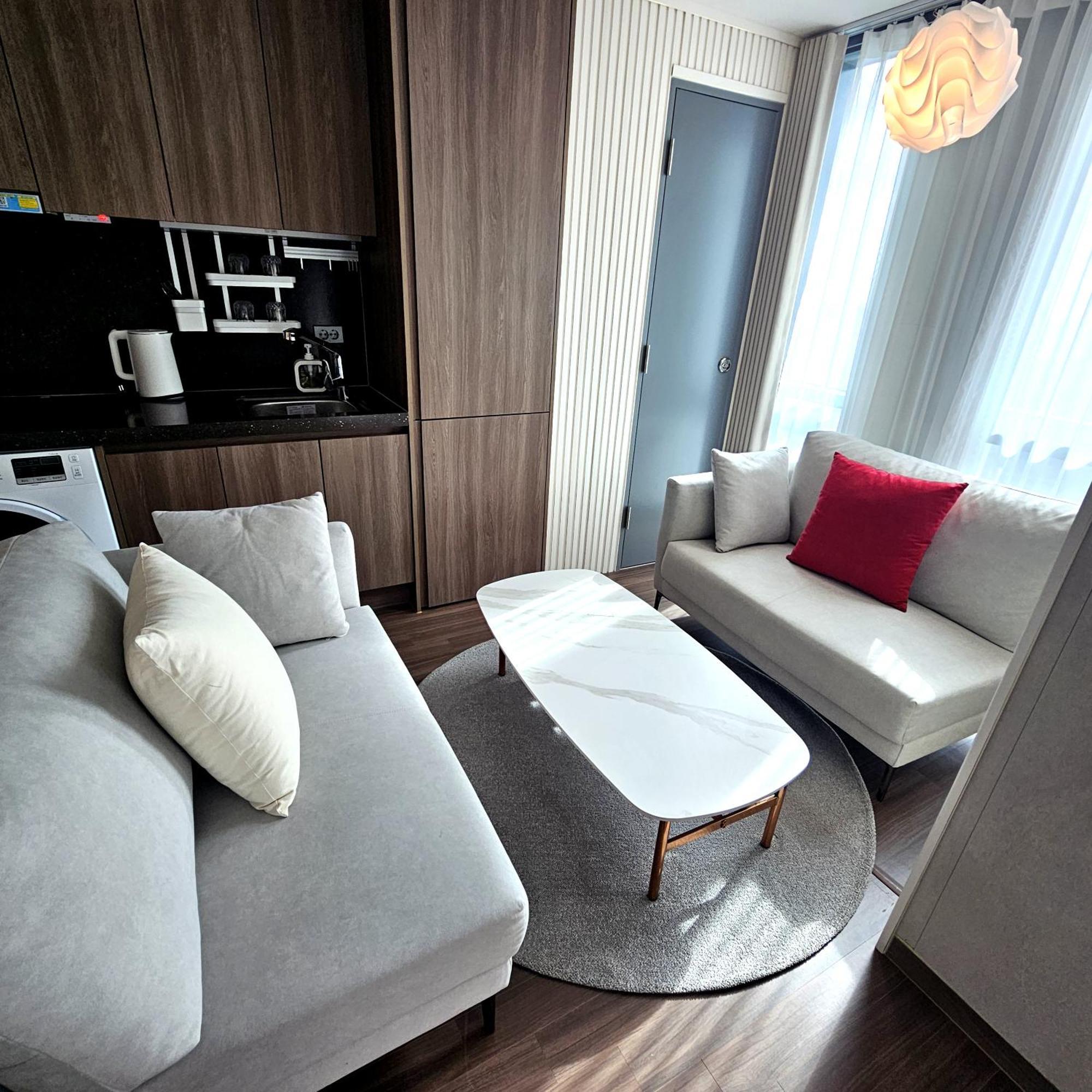 Hotel Raviens라비앙즈 Busan