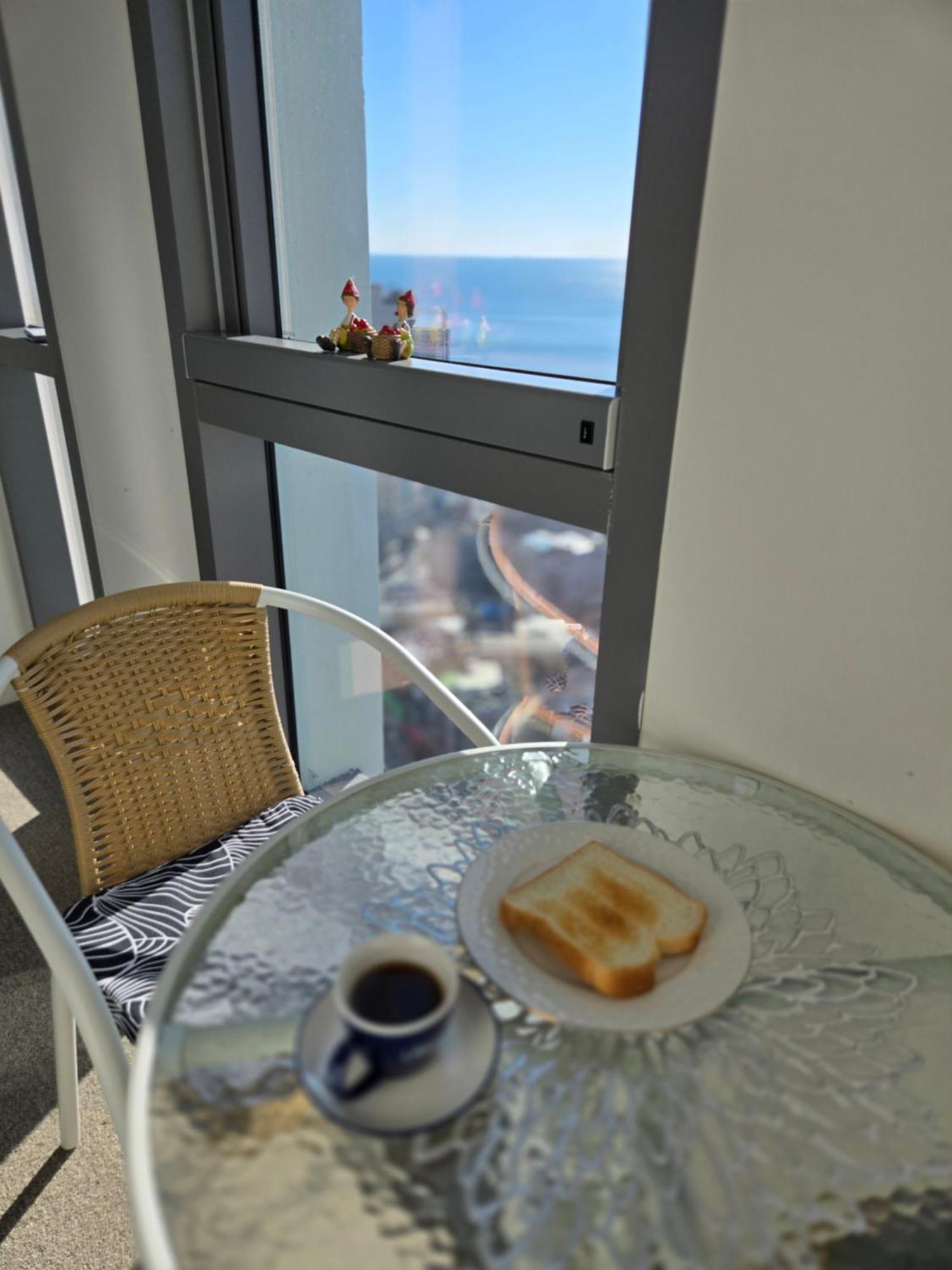 Hera Haeundae Premium Ocean View # Sea View Apartment *