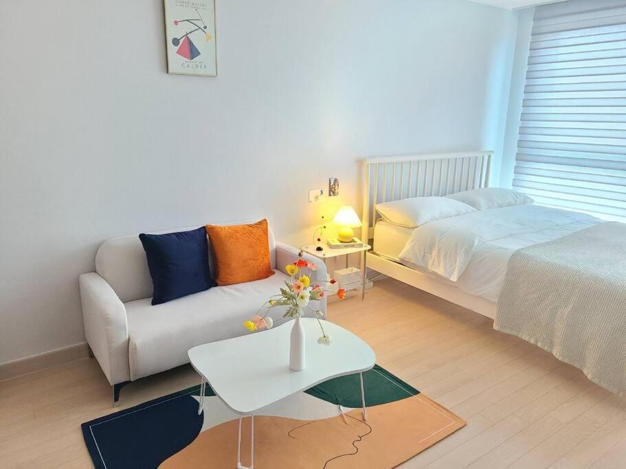 House Of Hyuni Apartment Busan