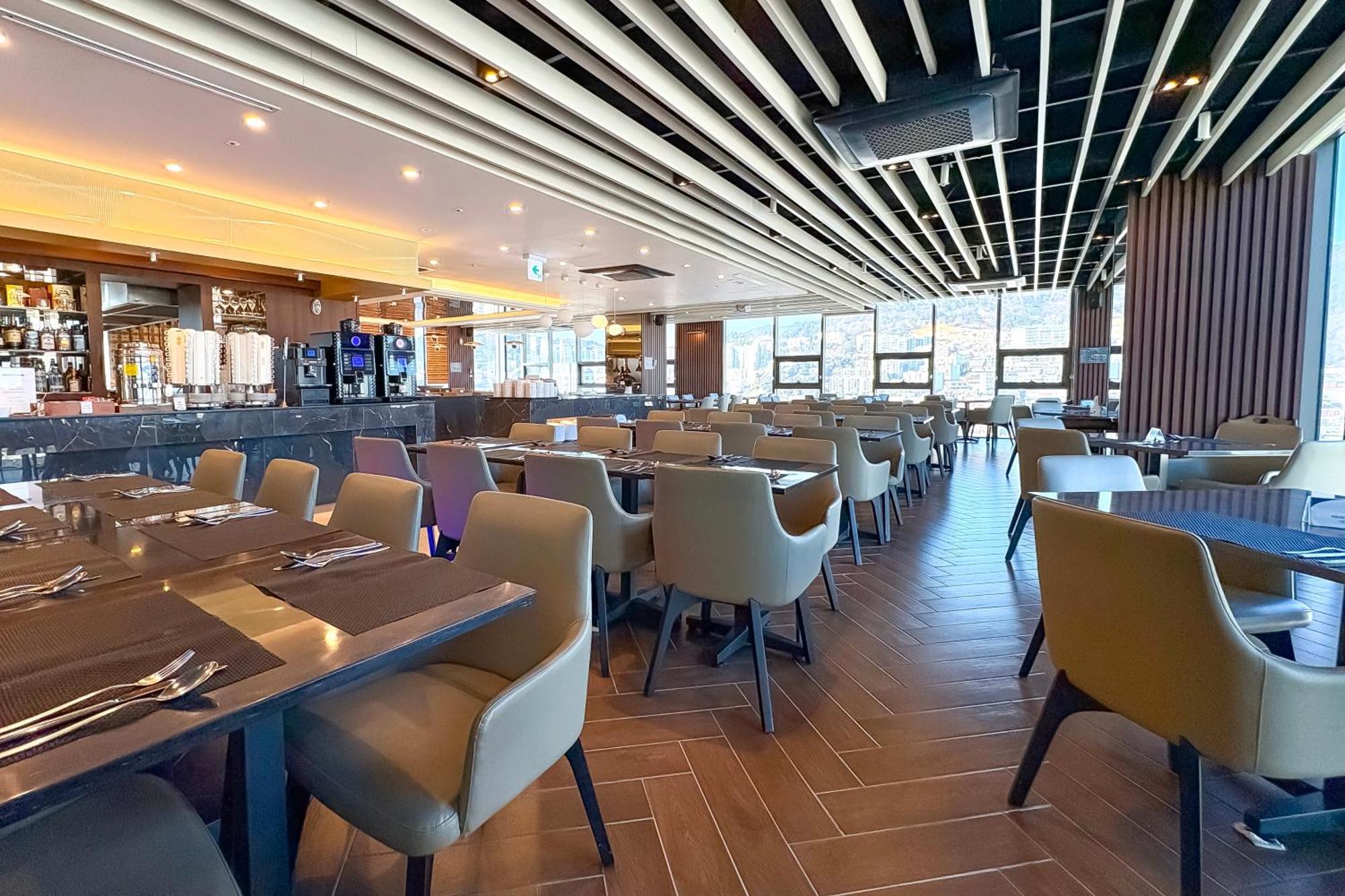 Hotel Ramada Encore By Wyndham Station 3*