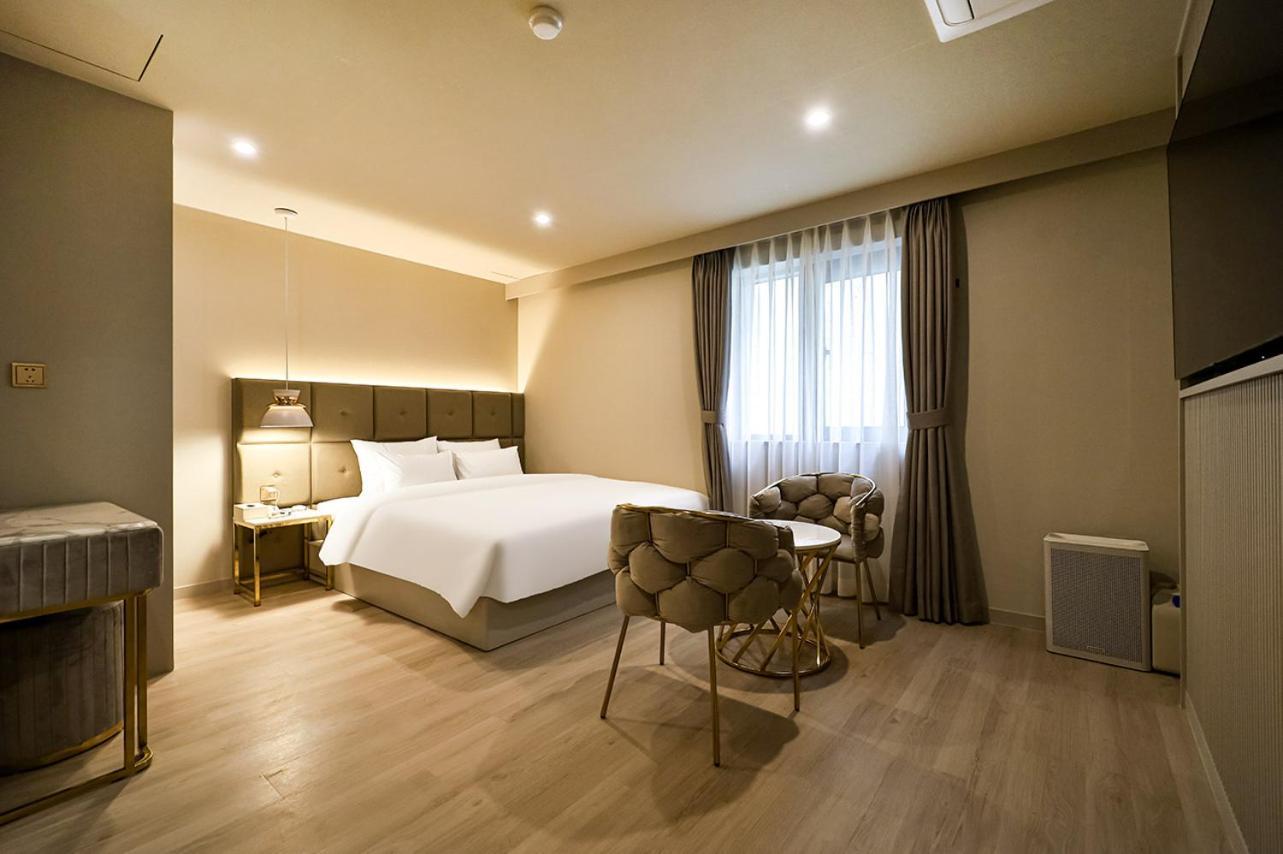Hotel Denbasta Daeyeon
