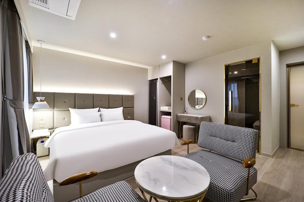 Hotel Denbasta Daeyeon