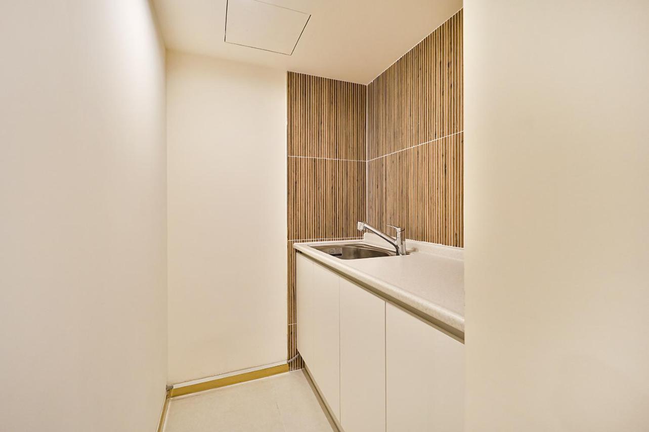 Denbasta Daeyeon Hotel 2*