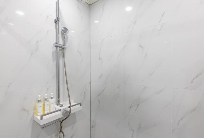 Reina Hotel Busan