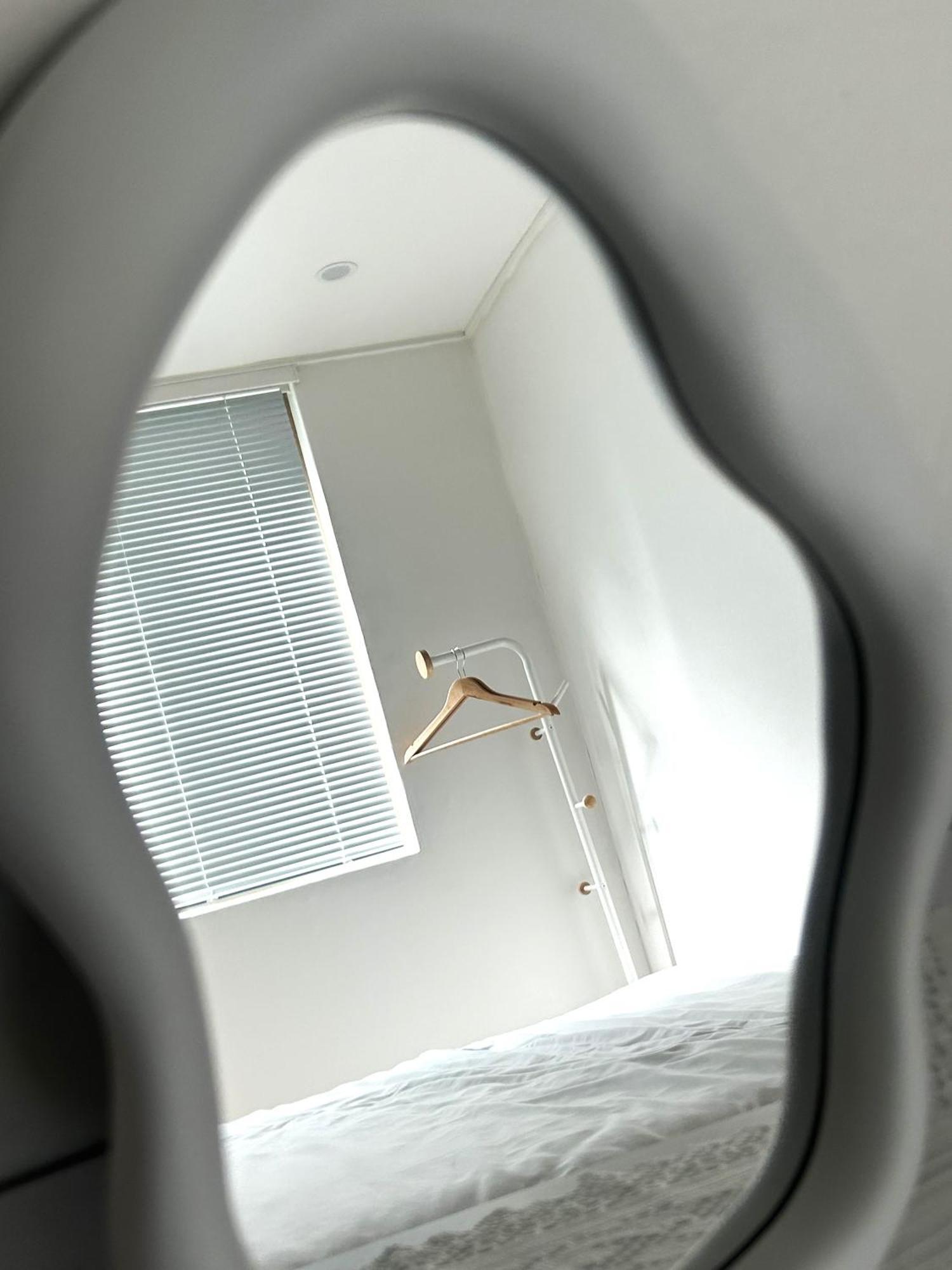 Airbnb Circle Guest house *