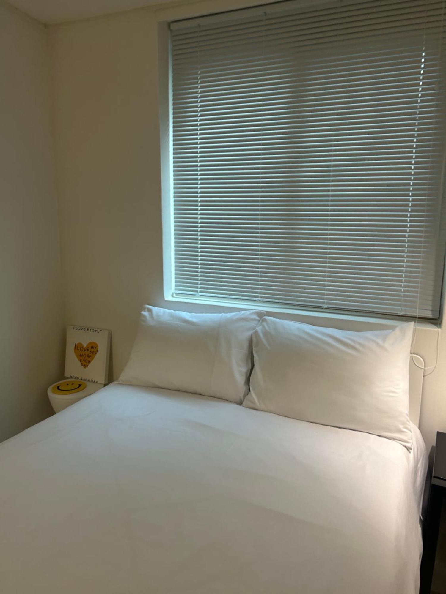 Airbnb Circle Guest house *