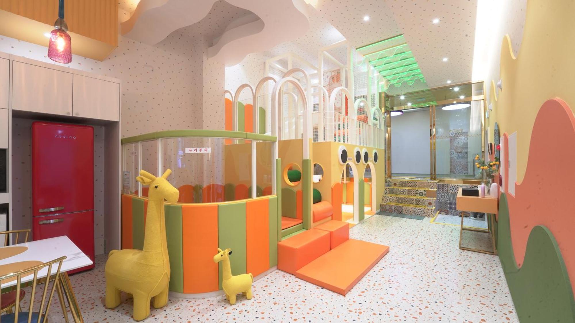 Almond Kids Poolvilla Nampo Hotel