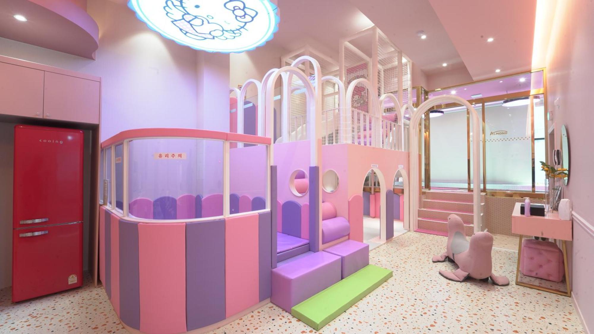 Almond Kids Poolvilla Nampo Hotel