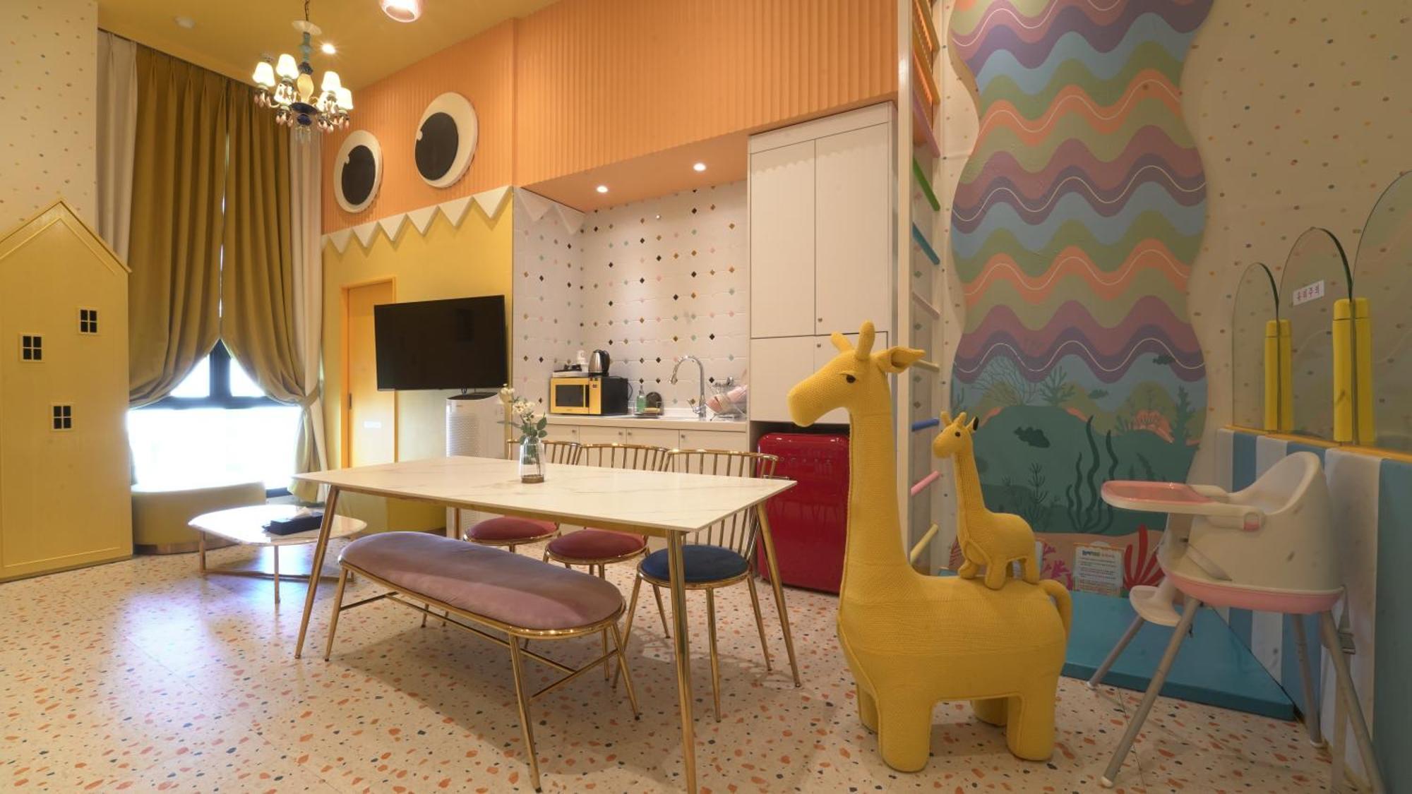 Hotel Almond Kids Poolvilla Nampo Busan
