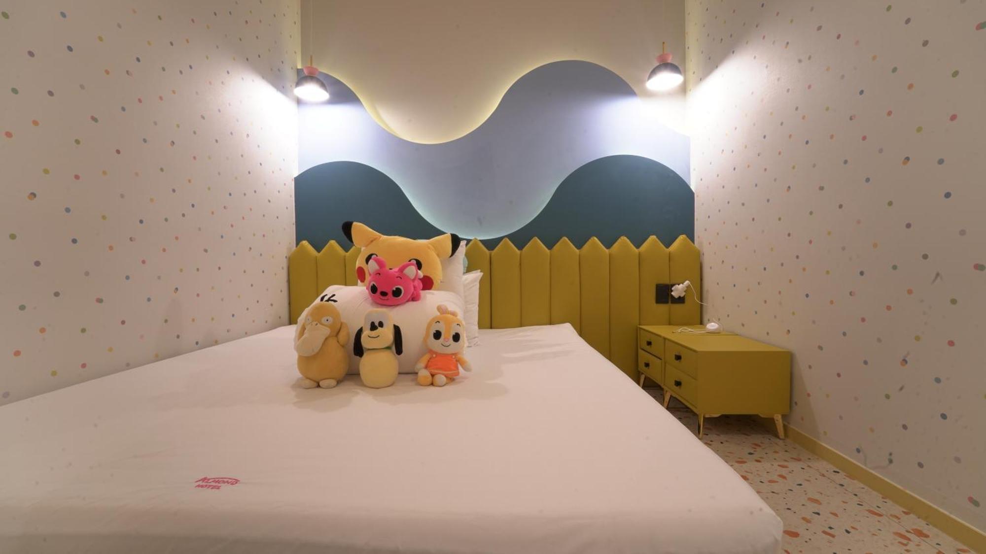 Almond Kids Poolvilla Nampo Hotel *