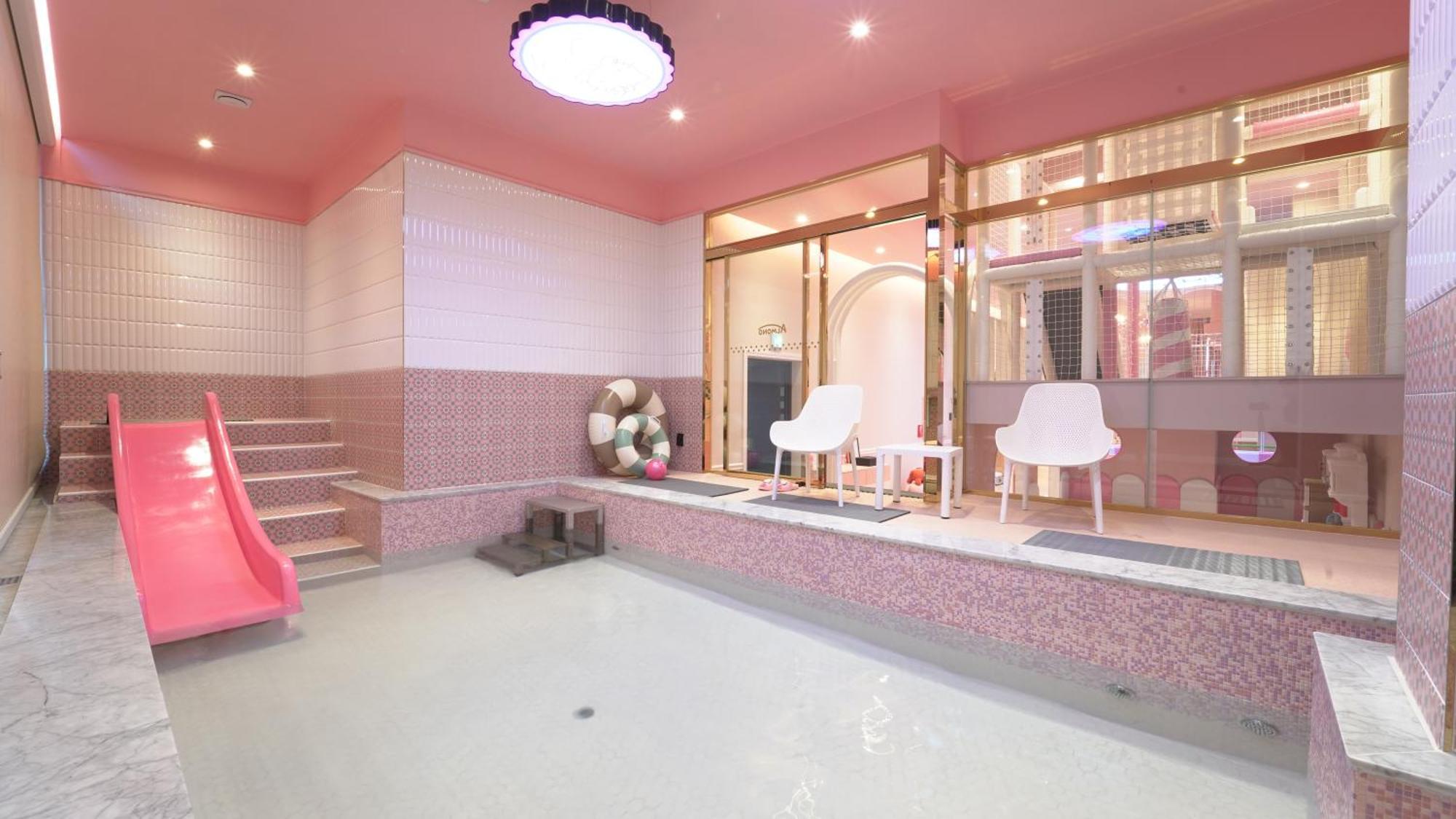 Almond Kids Poolvilla Nampo