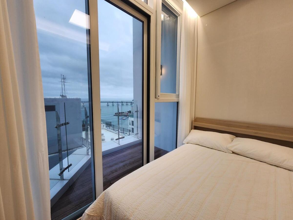 Royal Floor # 2bedrooms 2bathrooms # Bath * Busan