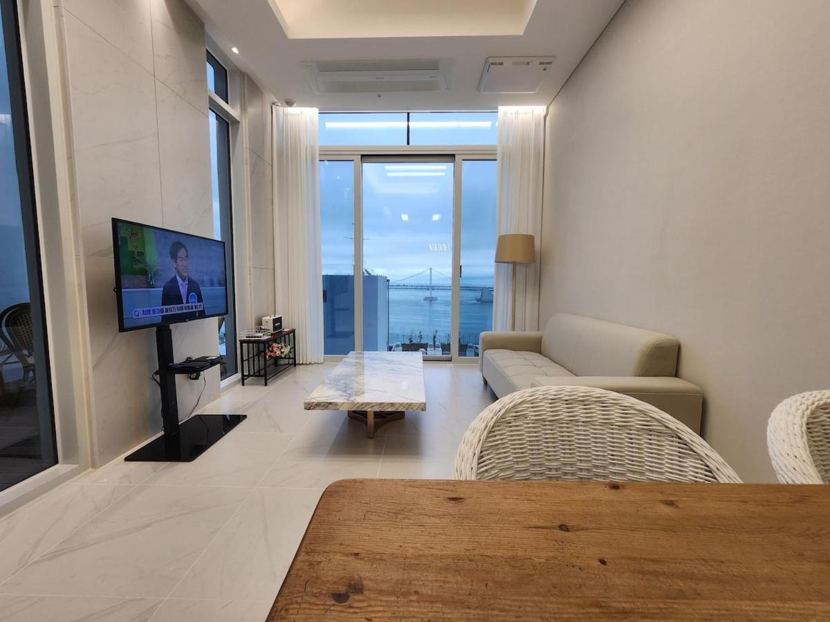 Apartment Royal Floor # 2bedrooms 2bathrooms # Bath