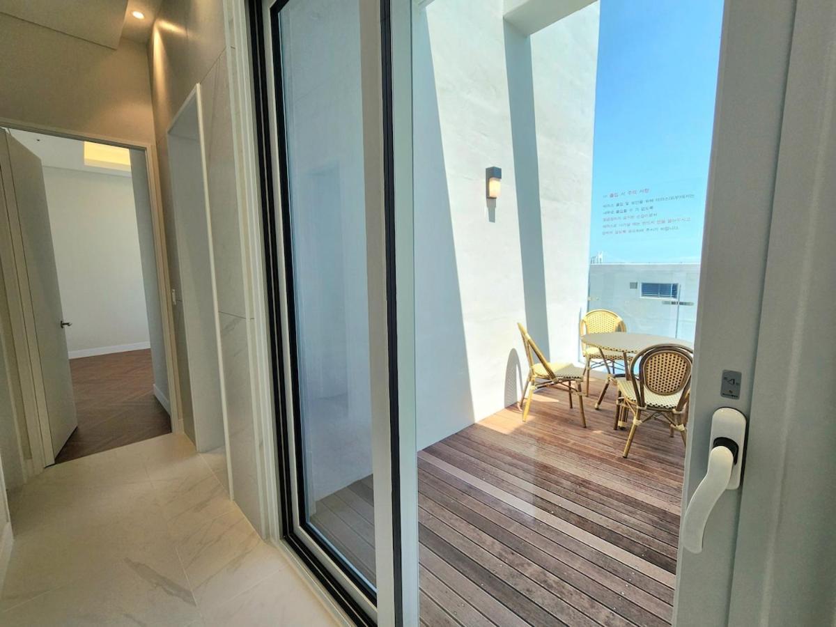 Apartment Royal Floor # 2bedrooms 2bathrooms # Bath *