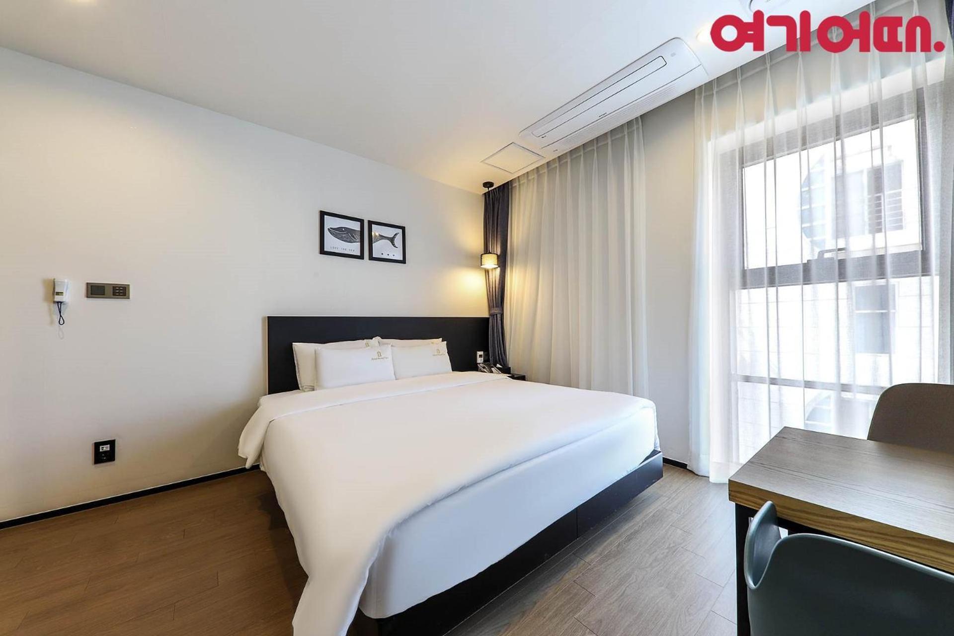 Khách sạn Gwanganri Oceanview 2*