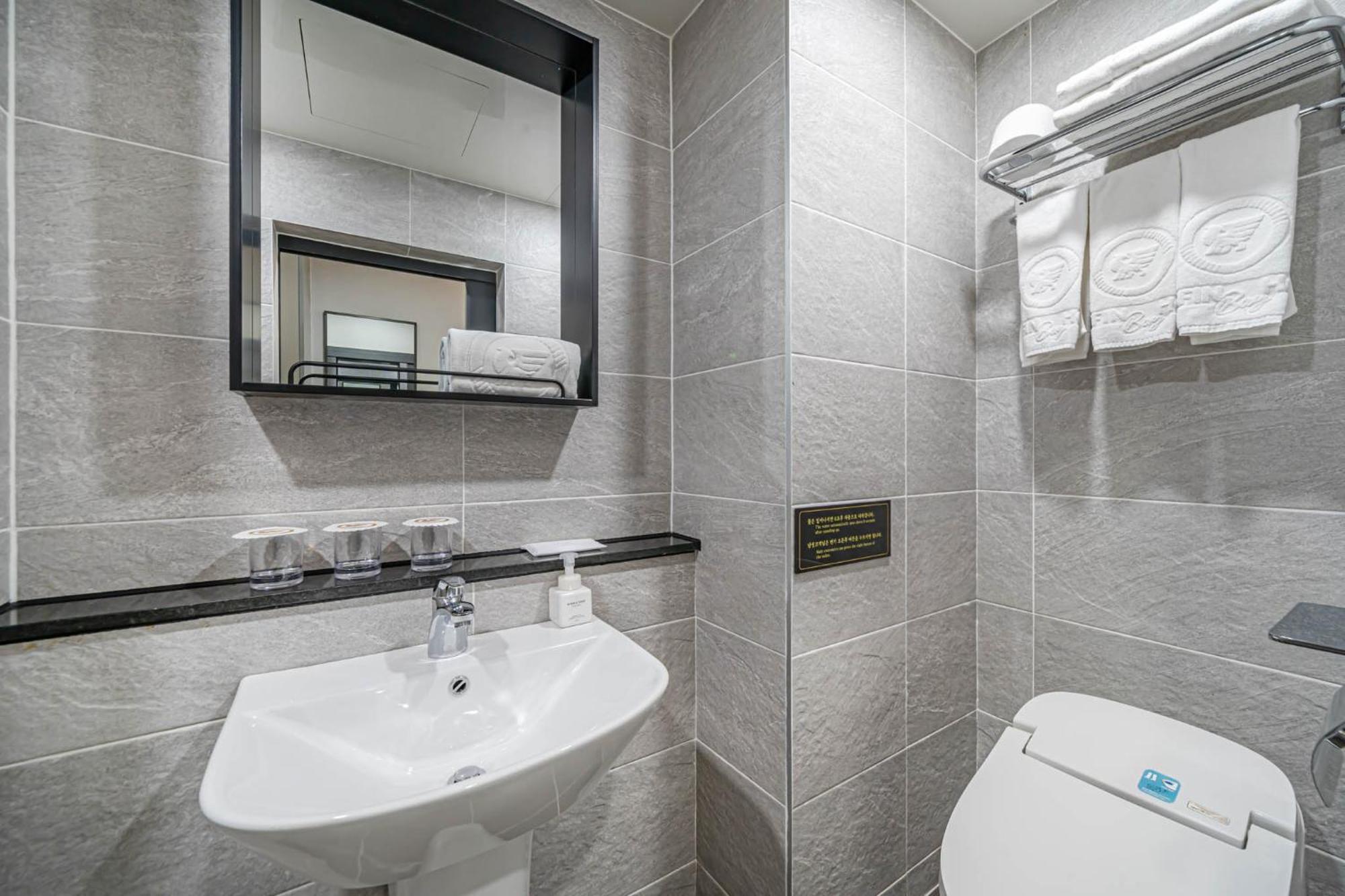 Griffinbay Hotel 3*
