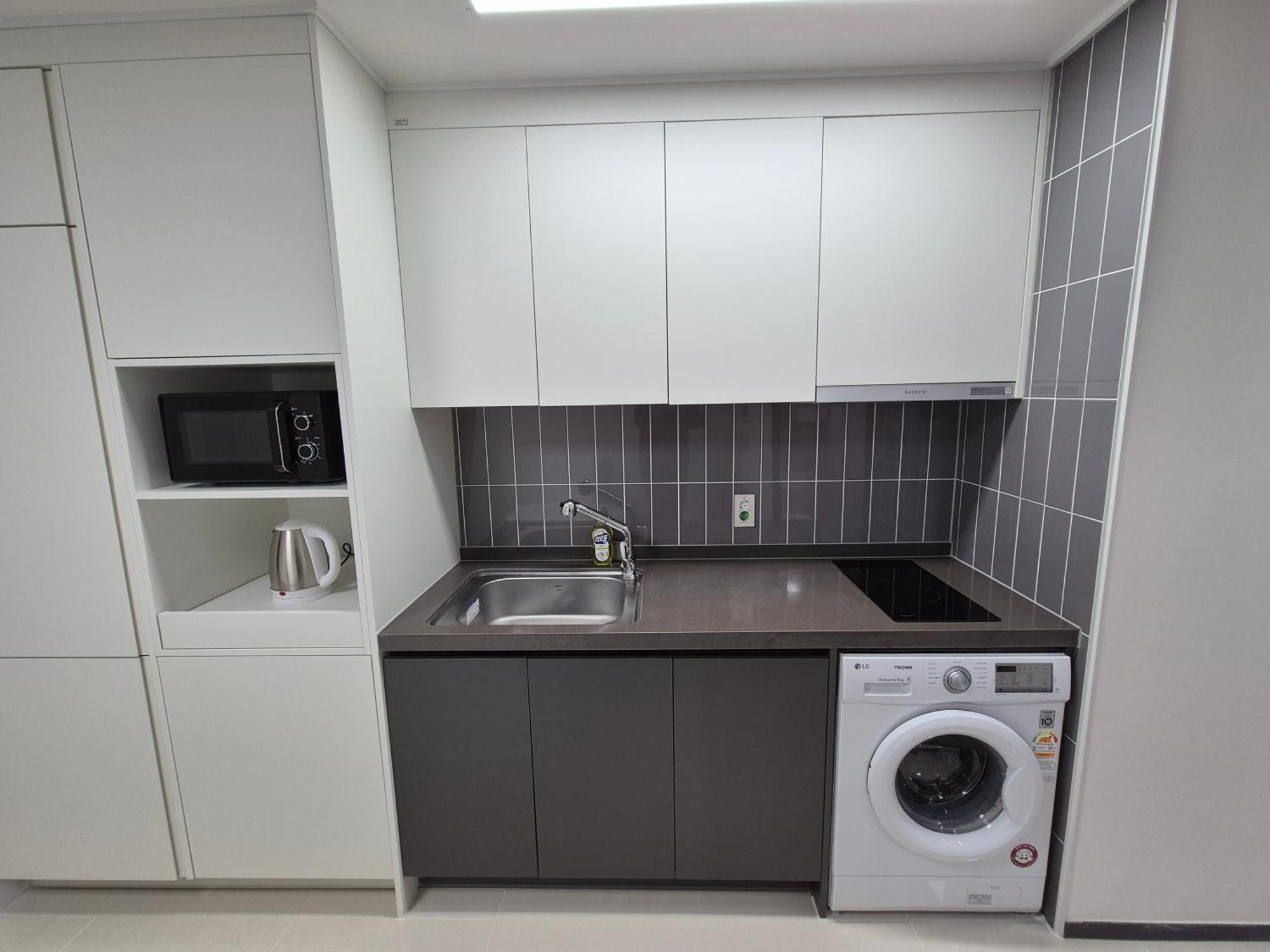 W Hall Apartment Busan