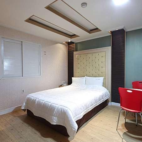 Venezia Songdo Motel Busan