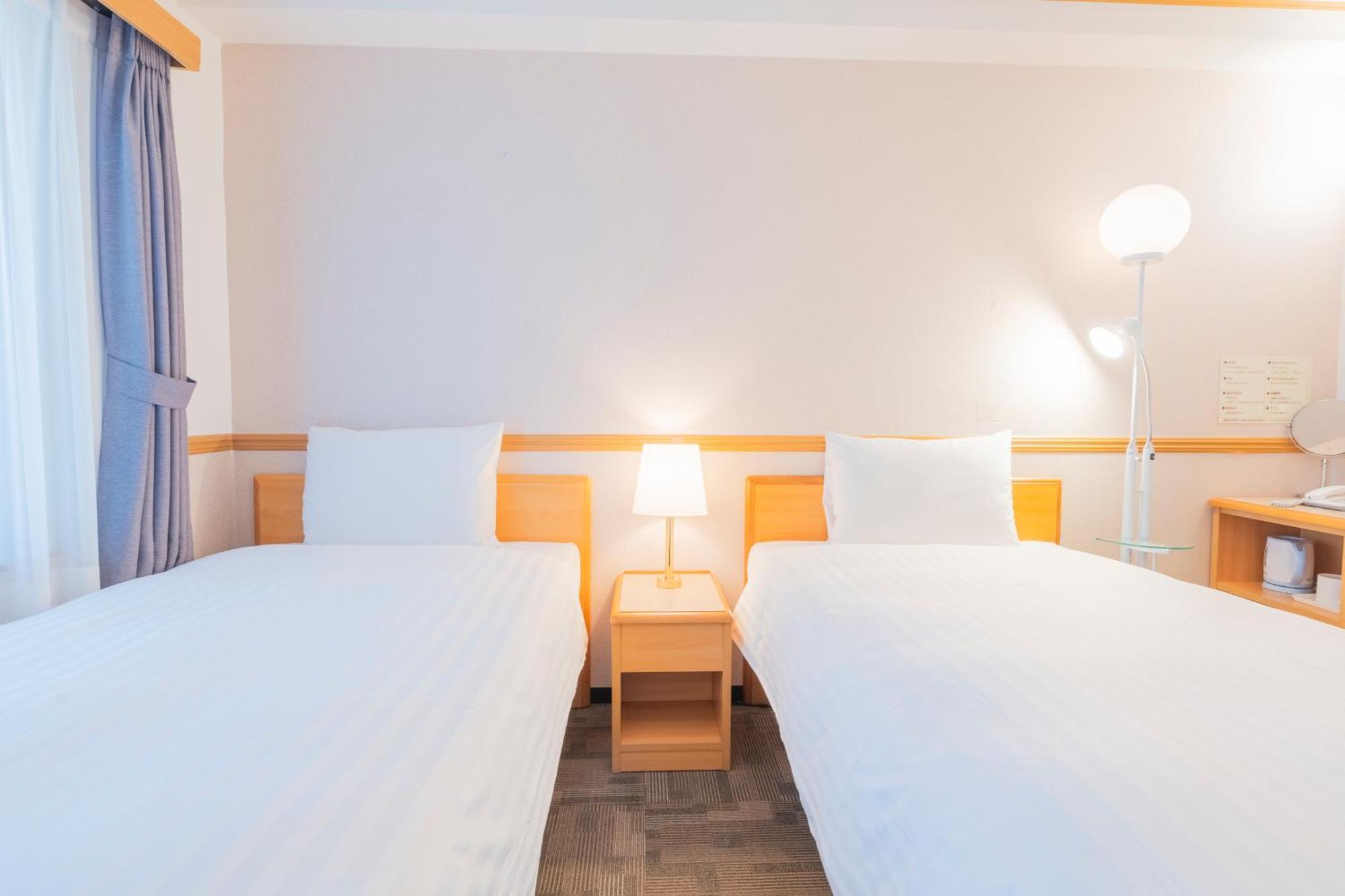 Toyoko Station No.1 Hotel 2*