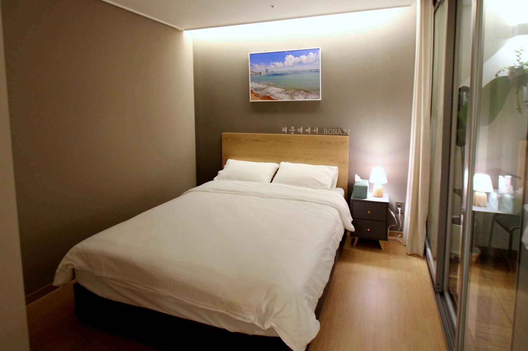 Haeundae La Khách sạn 3*