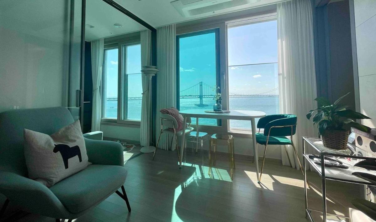 Appartamento # Fantastic View Of The Entire Gwangan Bridge # Free Parking # Gym & Sauna *
