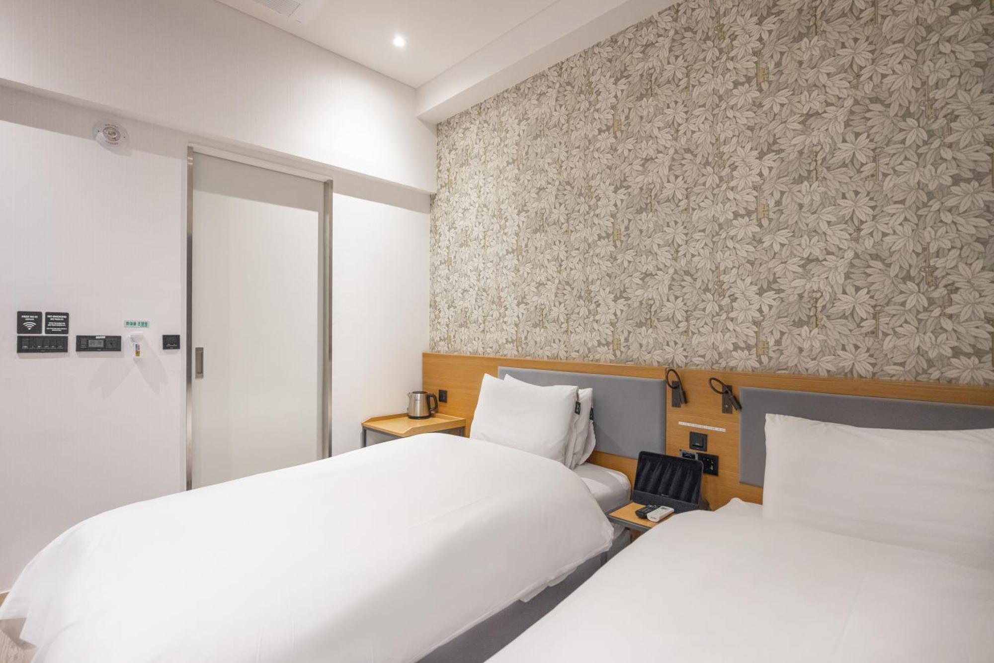 Brown Dot Haeundae Hotel 2*