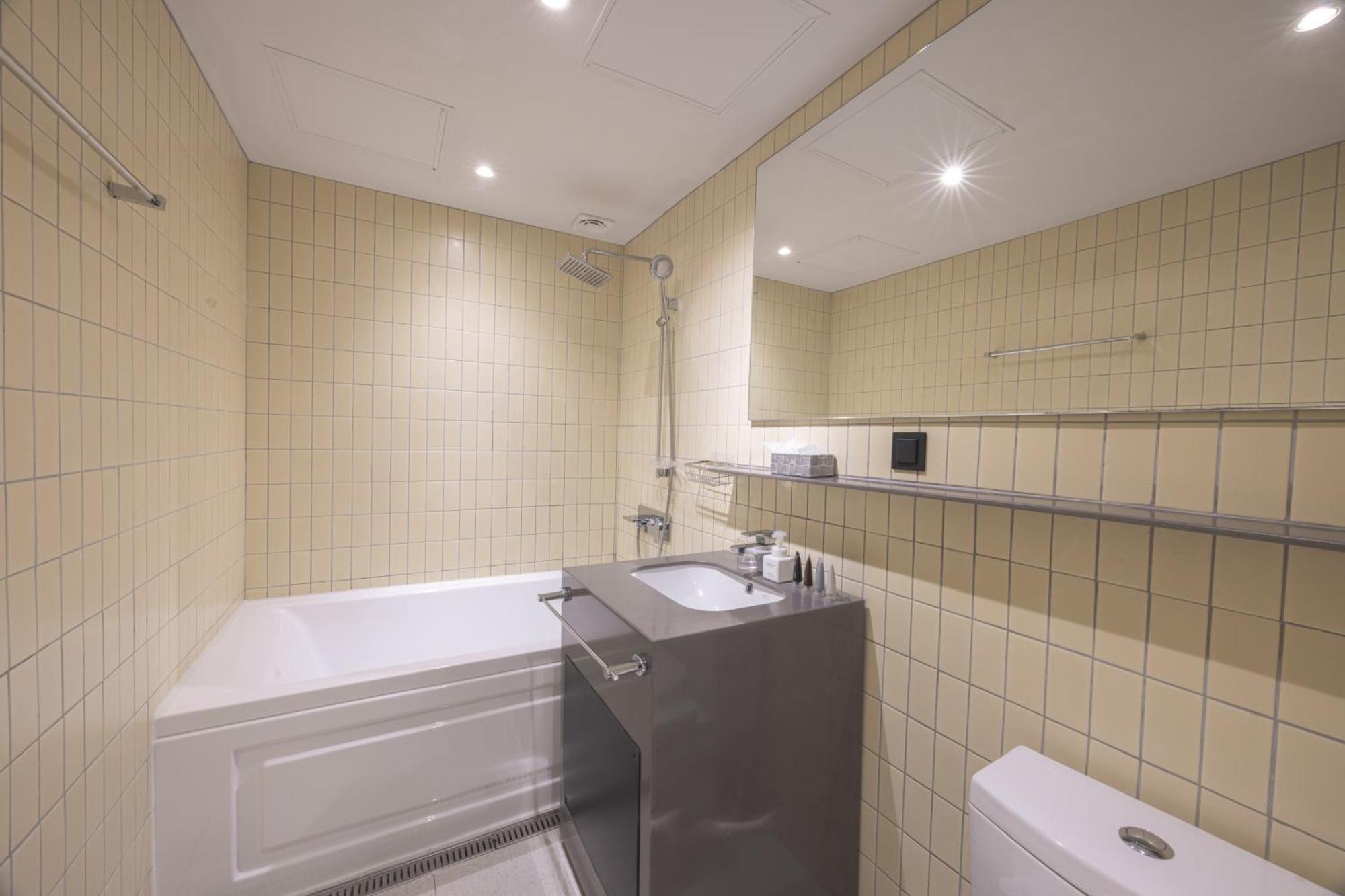 Hotel Brown Dot Haeundae 2*
