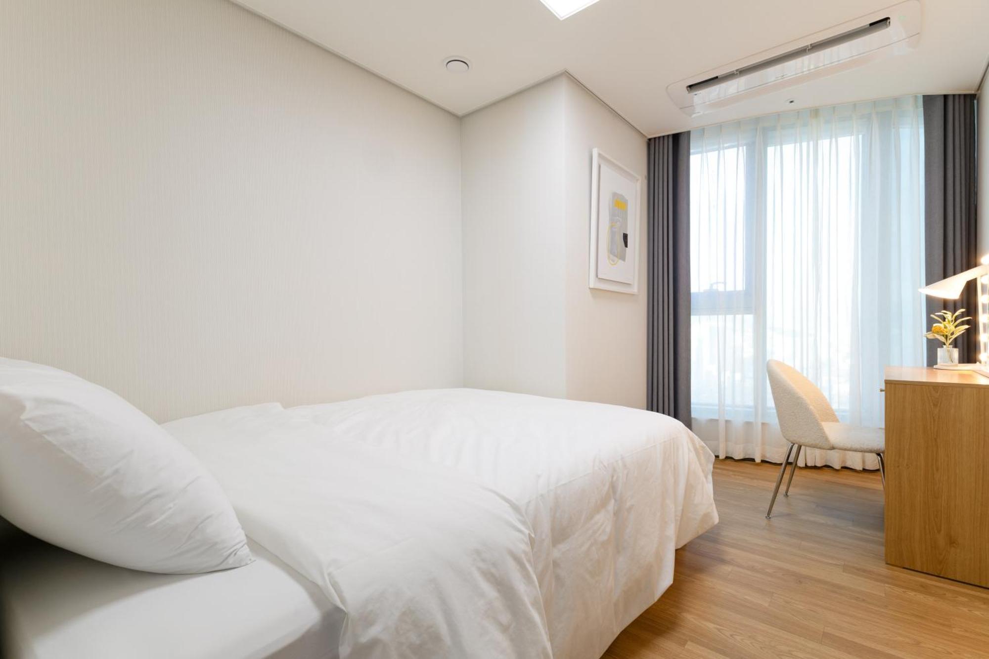 Brown Station Apartamento