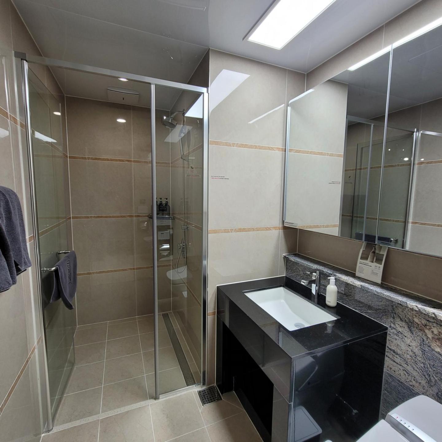 Korea Apartment *