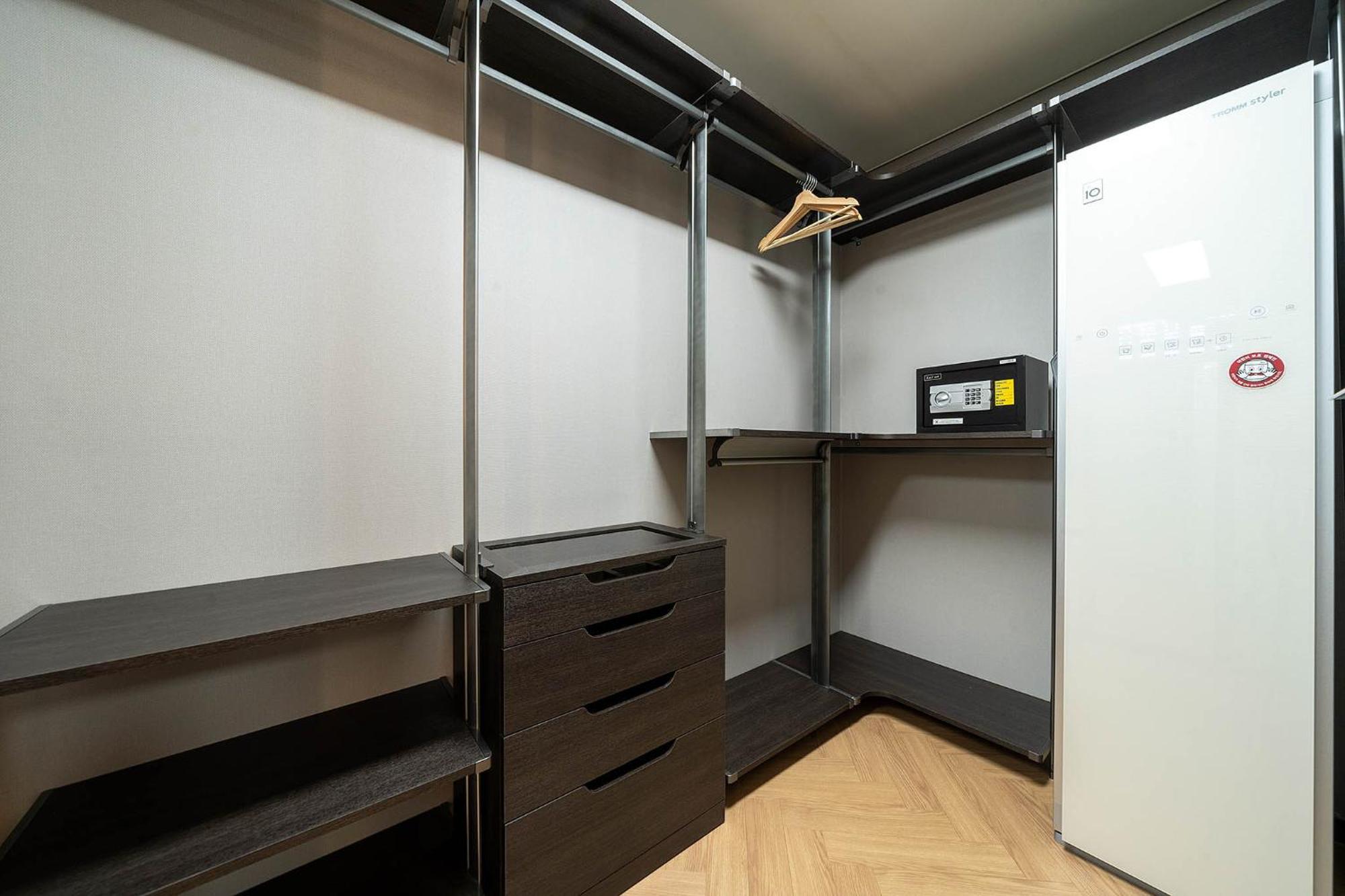 Brown Station Apartamento *